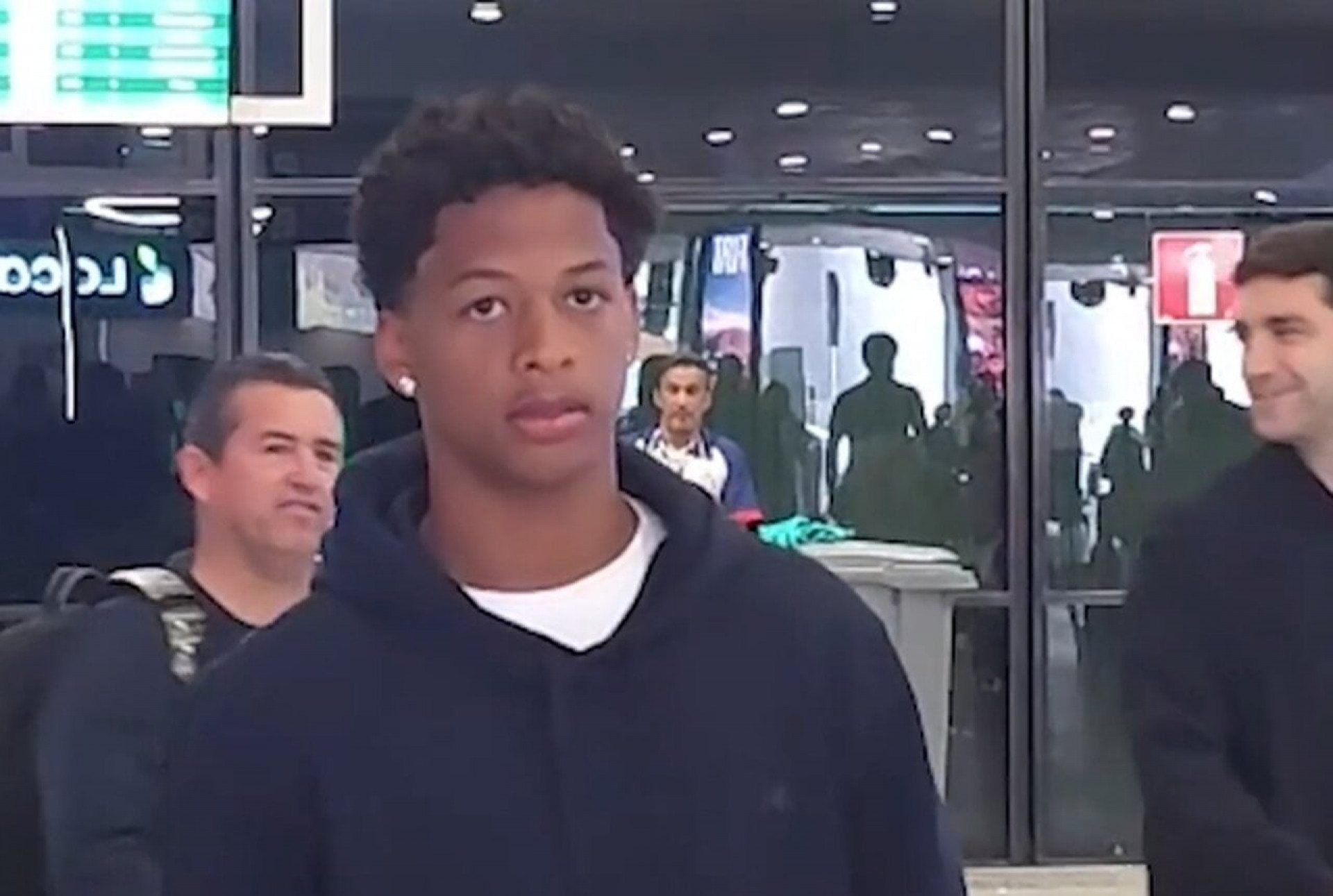 Z&eacute; Lucas chega ao Cruzeiro com entusiasmo: “Pronto para estrear”