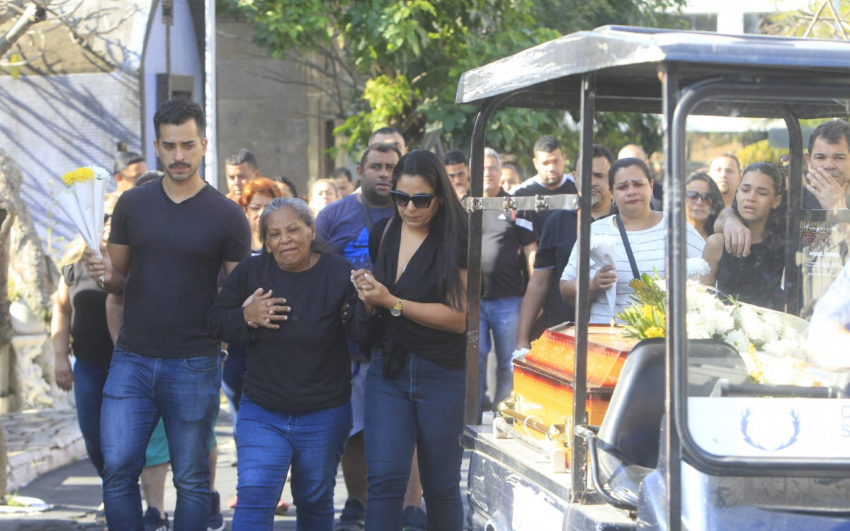 Velório de João José da Silva, morto após ser atingido por tiro após confronto na Chácara do Céu. - Reginaldo Pimenta/Agência O DIA