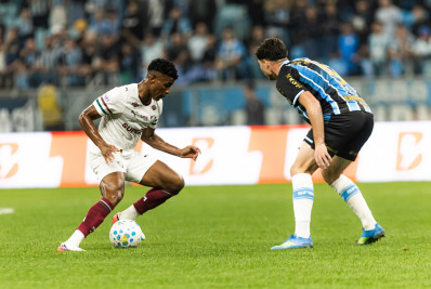 Fluminense joga muito mal, não cria e fica no empate com o Grêmio
