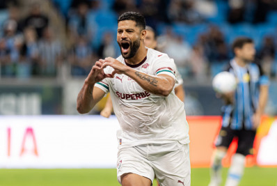 Hulk chega a 100 participações em gols no Brasileirão e se aproxima de Neymar