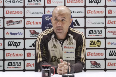 Jardim vê segundo tempo de detalhes e explica erros do Flamengo em gol
