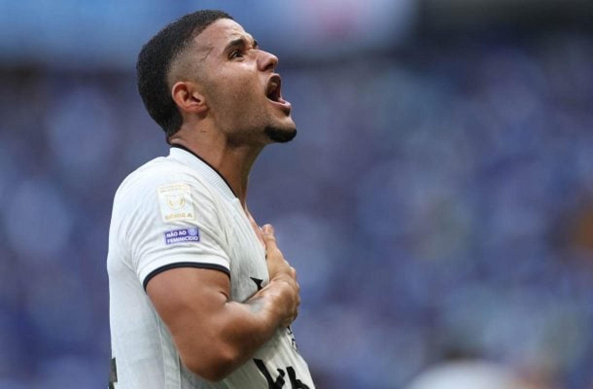 Atua&ccedil;&otilde;es do Botafogo contra o Cruzeiro: Justino colossal!