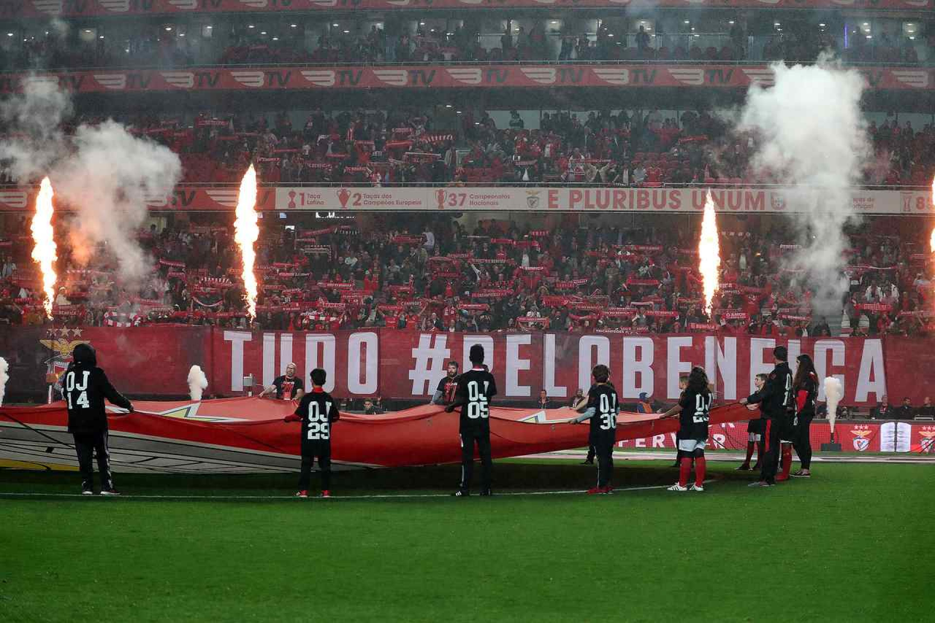 Santos pode faturar milh&otilde;es com venda de joia para clube europeu