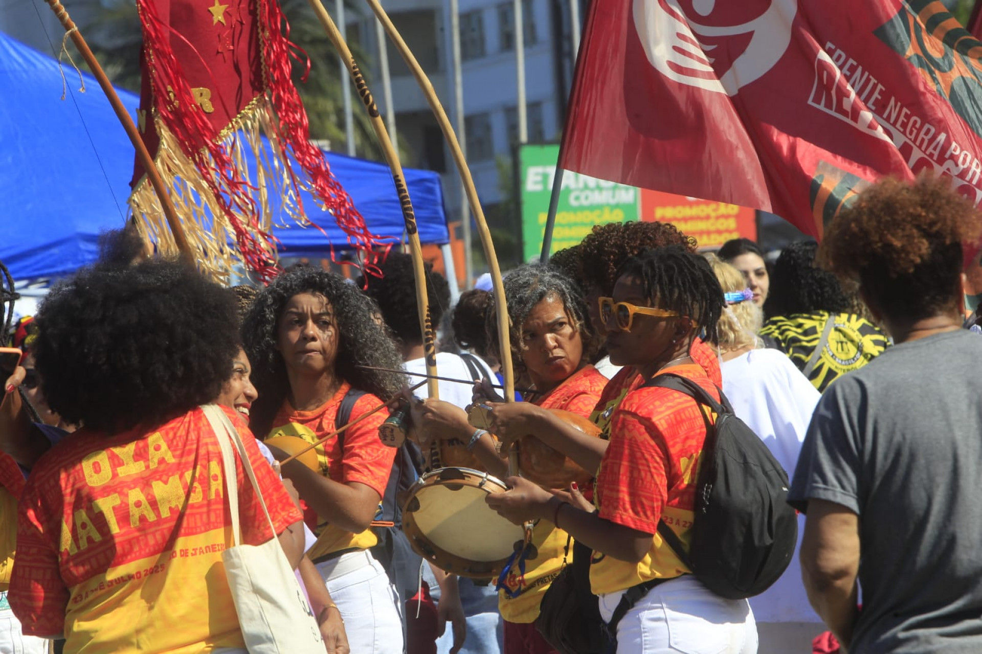 Marcha das Mulheres Negras reúne centenas em Copacabana - Reginaldo Pimenta / Agência O DIA