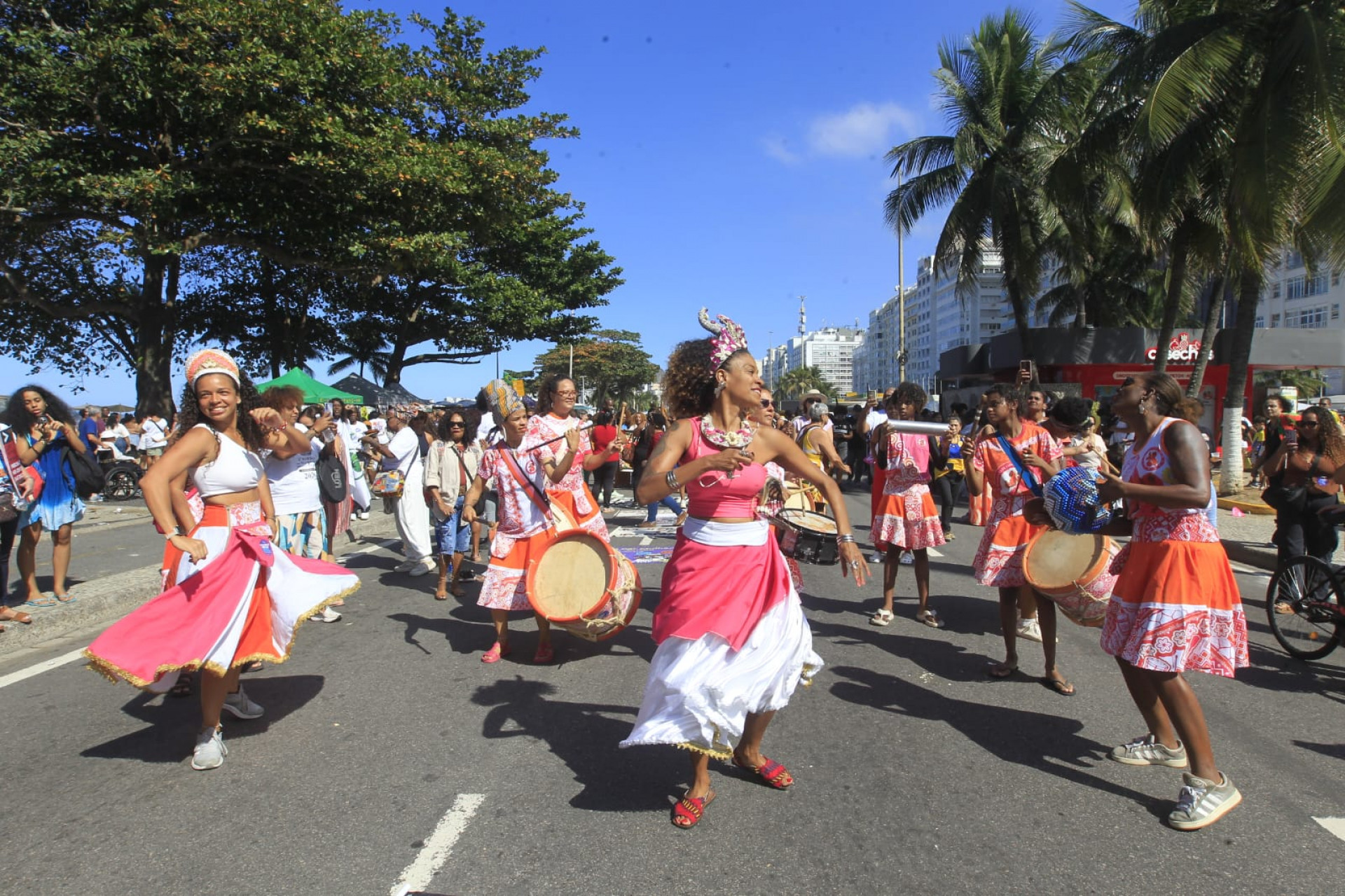 Marcha das Mulheres Negras reúne centenas em Copacabana - Reginaldo Pimenta / Agência O DIA