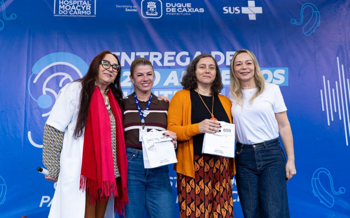 Prefeitura de Caxias entrega mais de 2 mil aparelhos auditivos - Divulga&ccedil;&atilde;o/Prefeitura de Duque de Caxias
