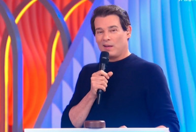 Celso Portiolli é citado no 'Caldeirão' e reage: 'Deve ser piada'
