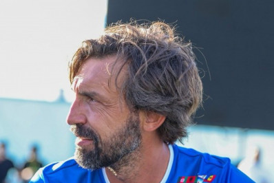 Itália decide não contratar Pirlo após polêmica com casa de apostas