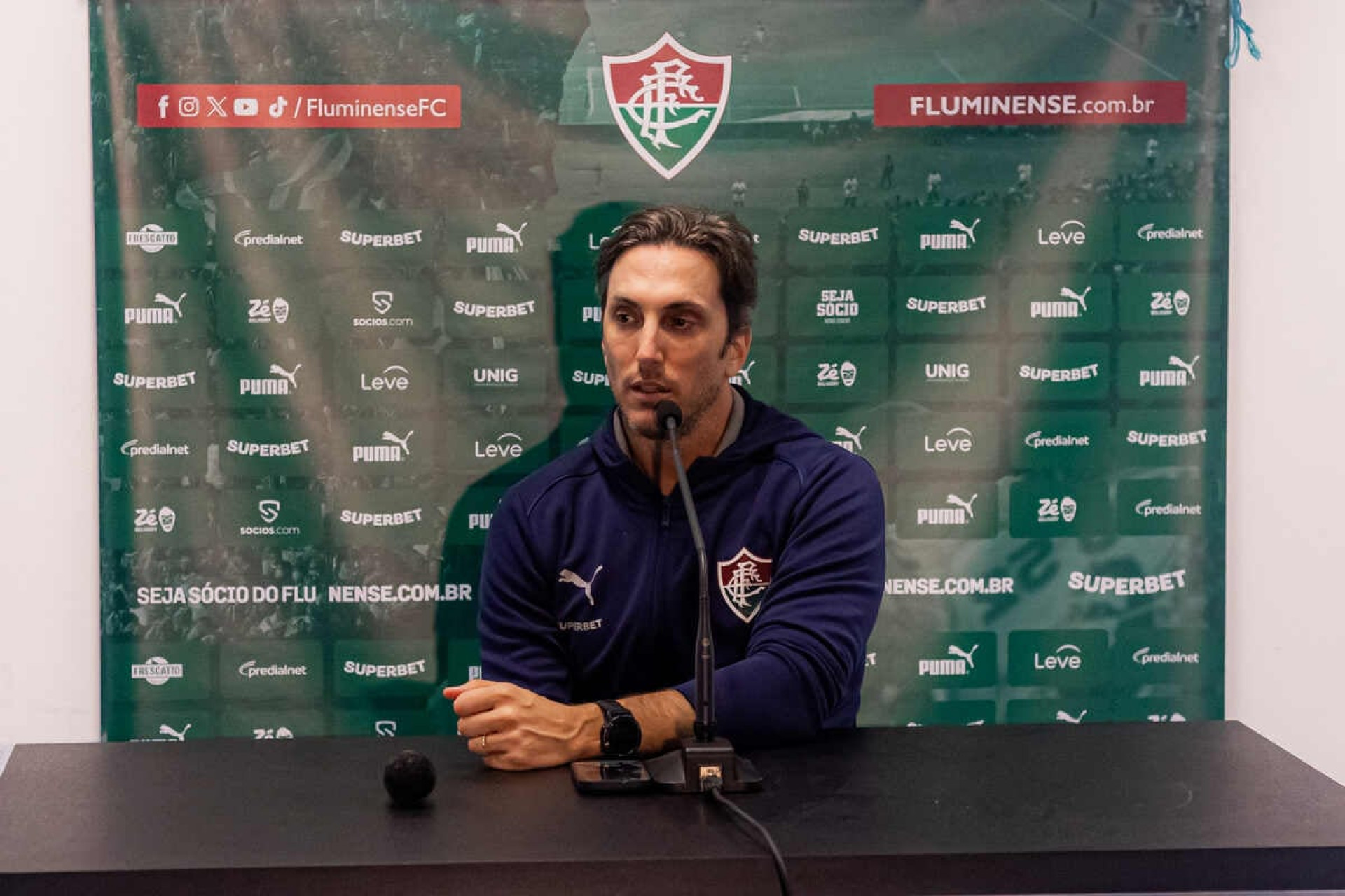 Com dois empates ap&oacute;s a Copa, Fluminense completa dois meses sem vencer um jogo oficial