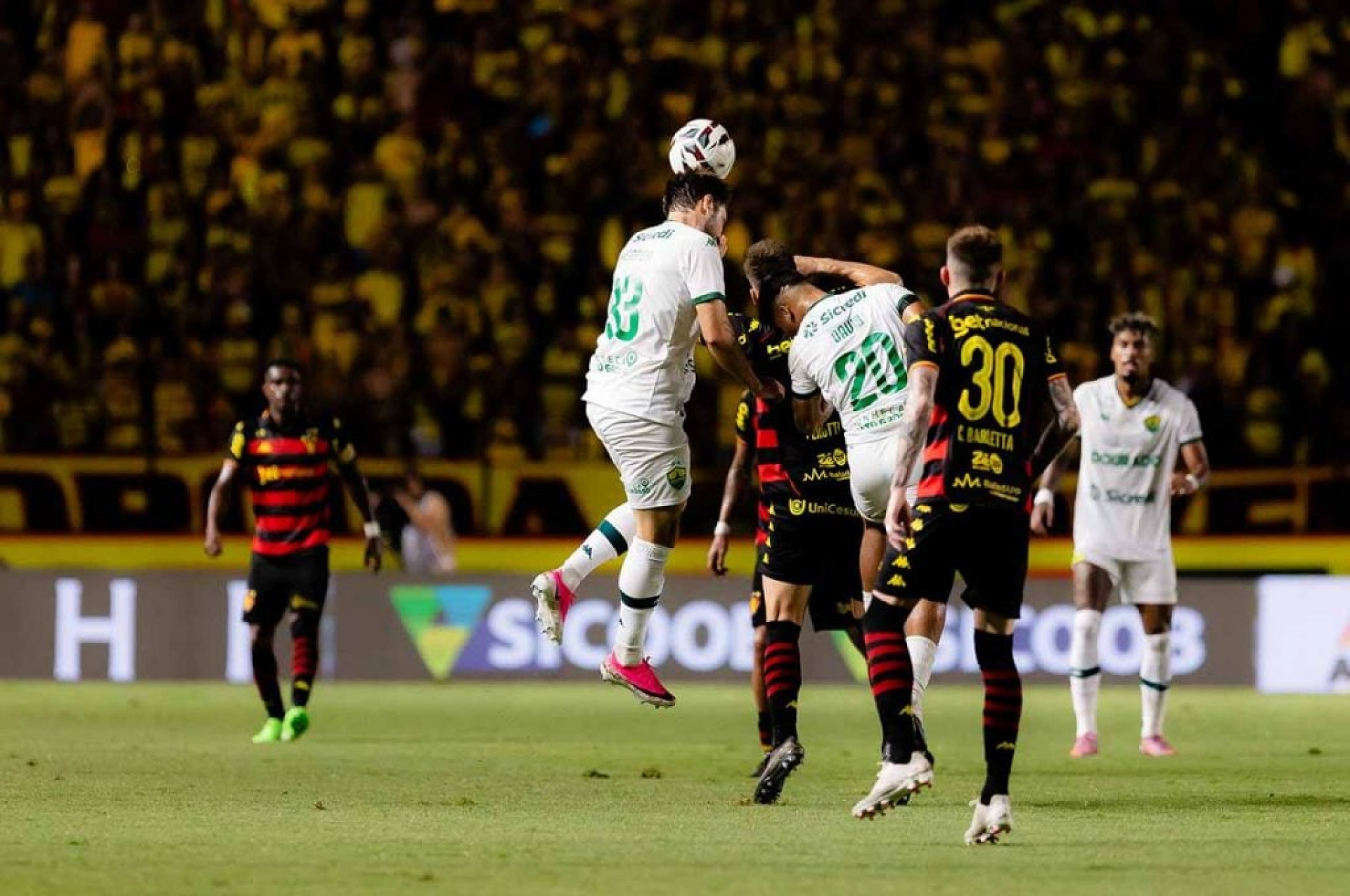 Sport empata com o Cuiab&aacute; e amplia jejum de vit&oacute;rias na S&eacute;rie B