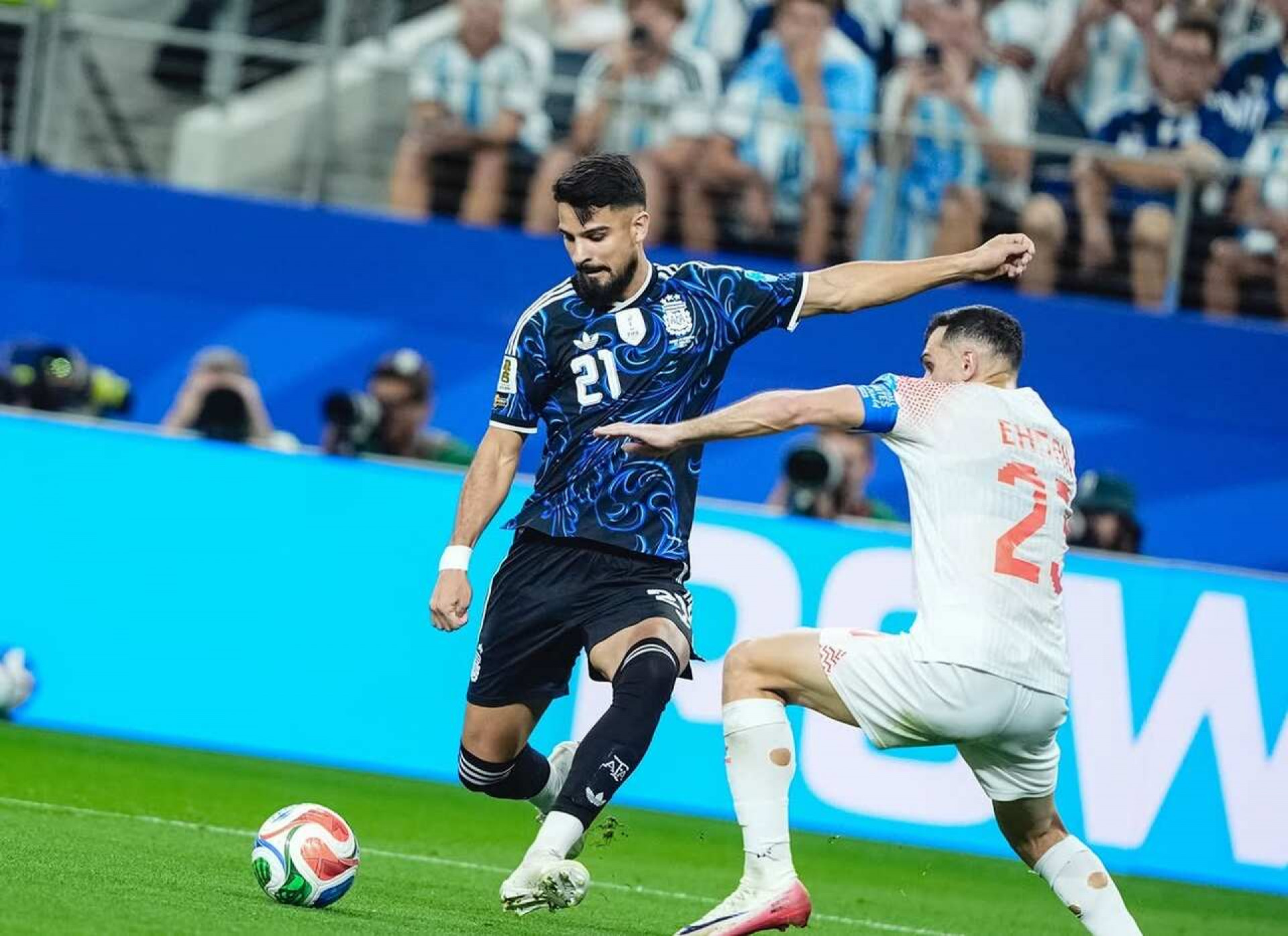 Palmeiras recebe proposta de R$ 145 milh&otilde;es por Flaco L&oacute;pez