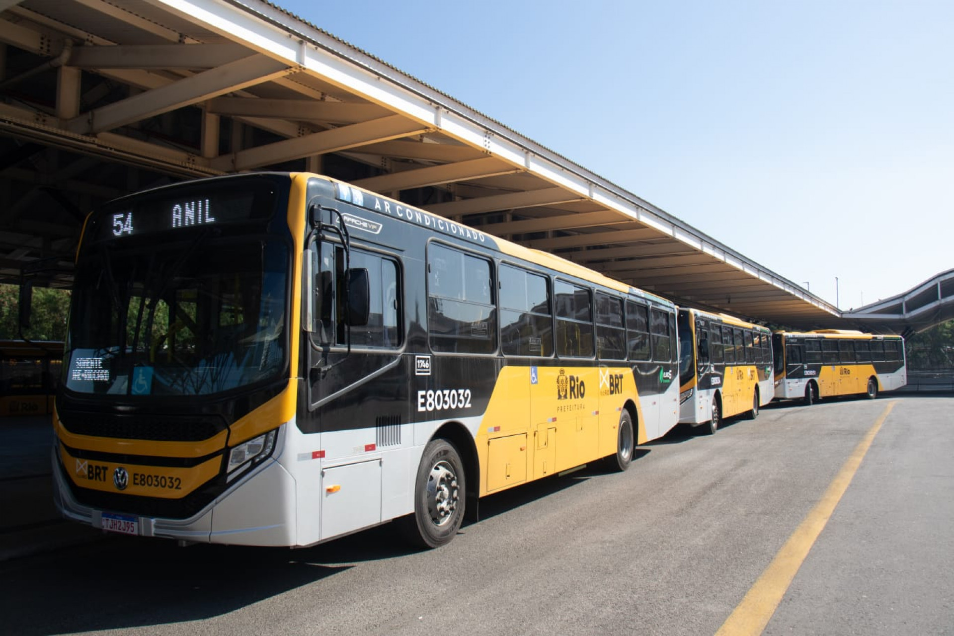 Terminal Centro Olímpico, na Zona Sudoeste do Rio - Érica Martin / Agência O DIA