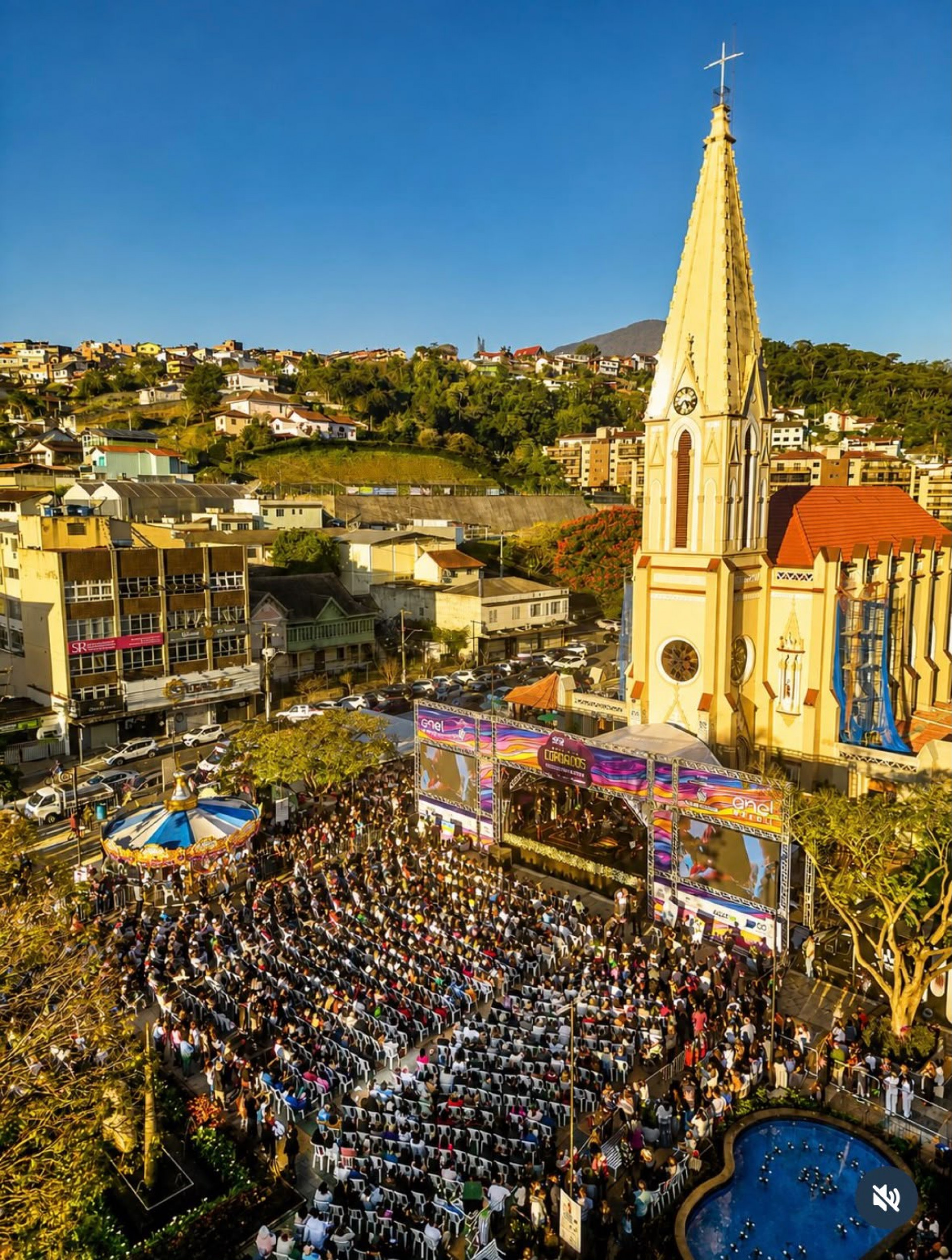 P&uacute;blico compareceu em peso ao evento - Reprodu&ccedil;&atilde;o Par&oacute;quia St Teresa
