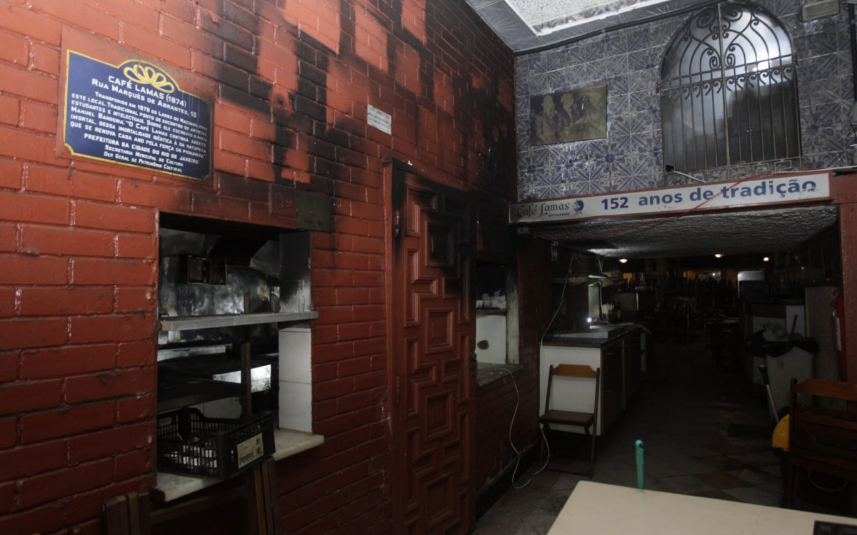 Interior do Café Lamas, no Flamengo, na Zona Sul do Rio - Reginaldo Pimenta / Agência O DIA