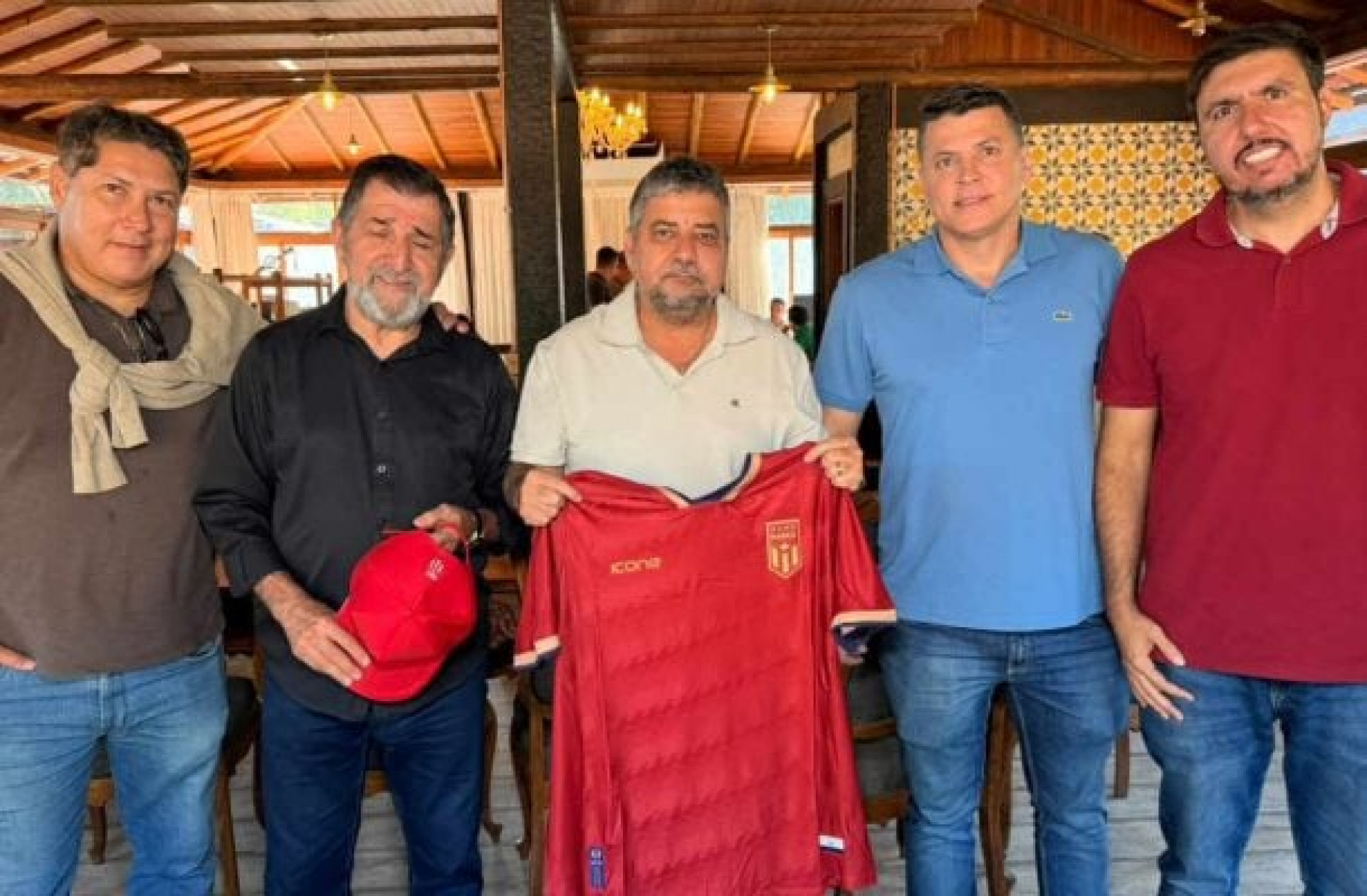 Maric&aacute; F.C contrata Ren&ecirc; Sim&otilde;es como novo CEO