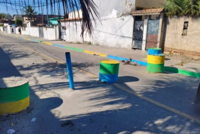 PM remove 24 toneladas de barricadas durante operação em São Gonçalo