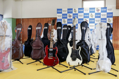 Japonês é preso por tocar guitarra em volume muito alto