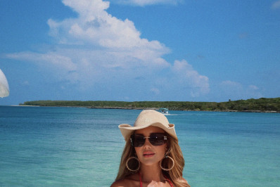 Ana Paula Siebert mostra registros de férias nas Bahamas