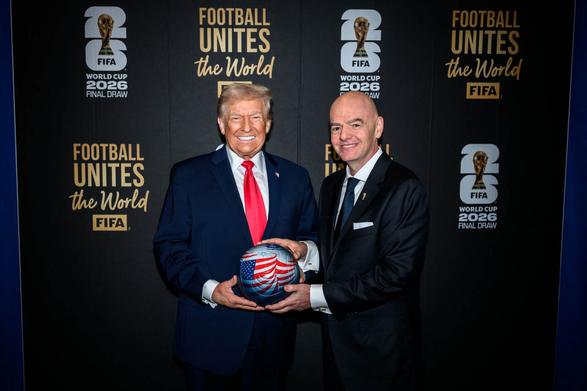 Fifa quer abrir capital a investidores privados; familiar de Trump estaria interessado