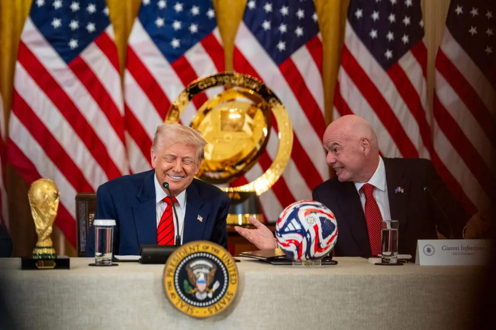Fifa planeja abrir Copa do Mundo a investidores e projeto gera debate