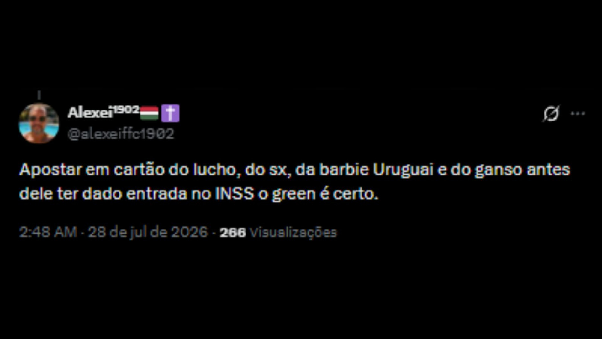 Torcedores do Fluminense defendem Lucho Acosta por meio do 
