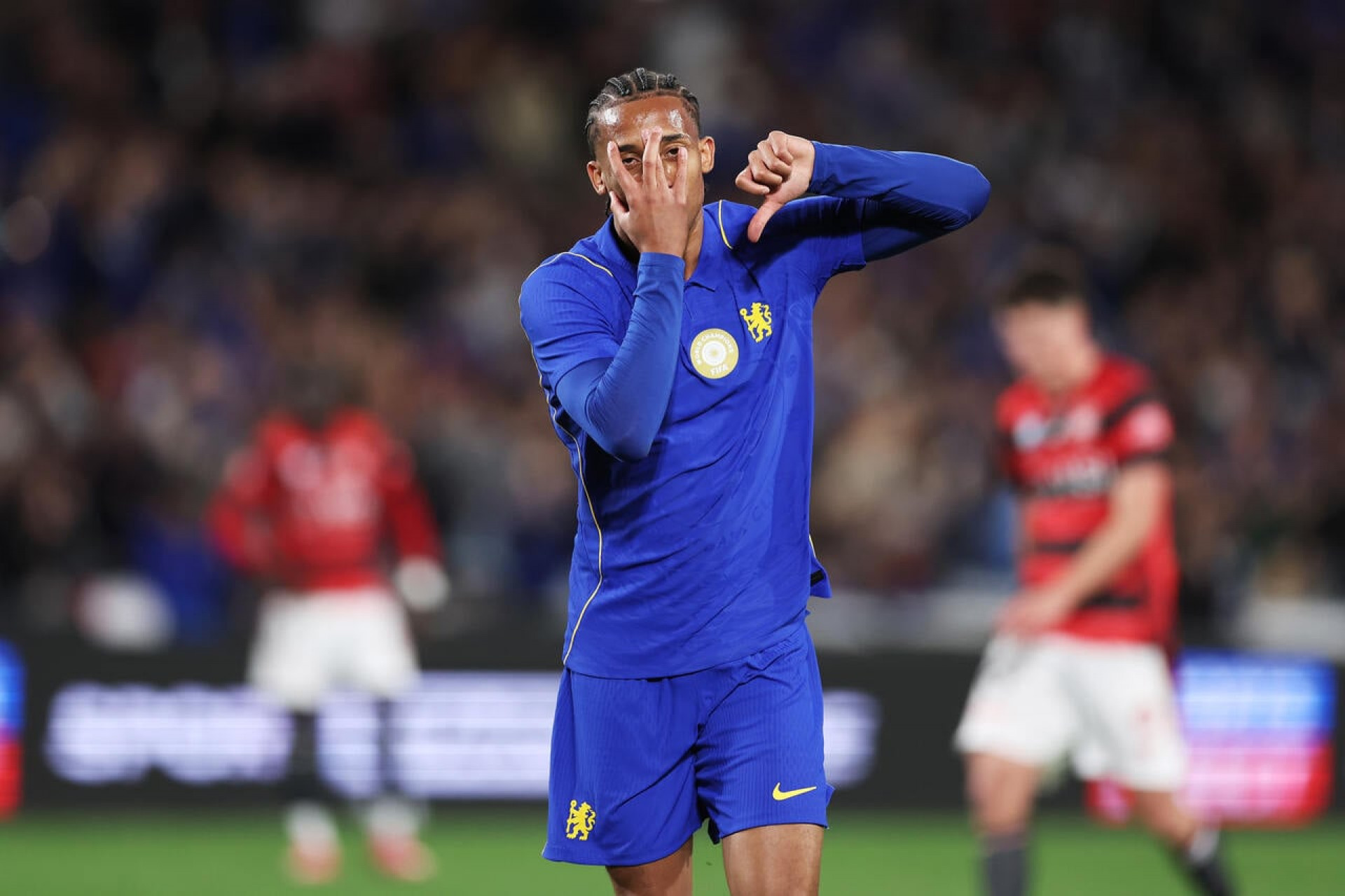 V&iacute;deo: Jo&atilde;o Pedro anota hat trick em goleada do Chelsea na Austr&aacute;lia