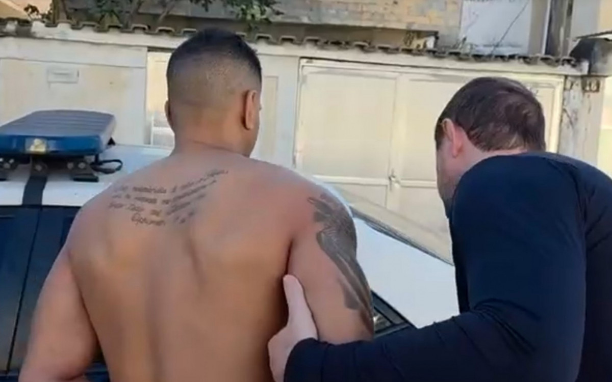 Policiais civis prenderam homens durante operação contra TCP