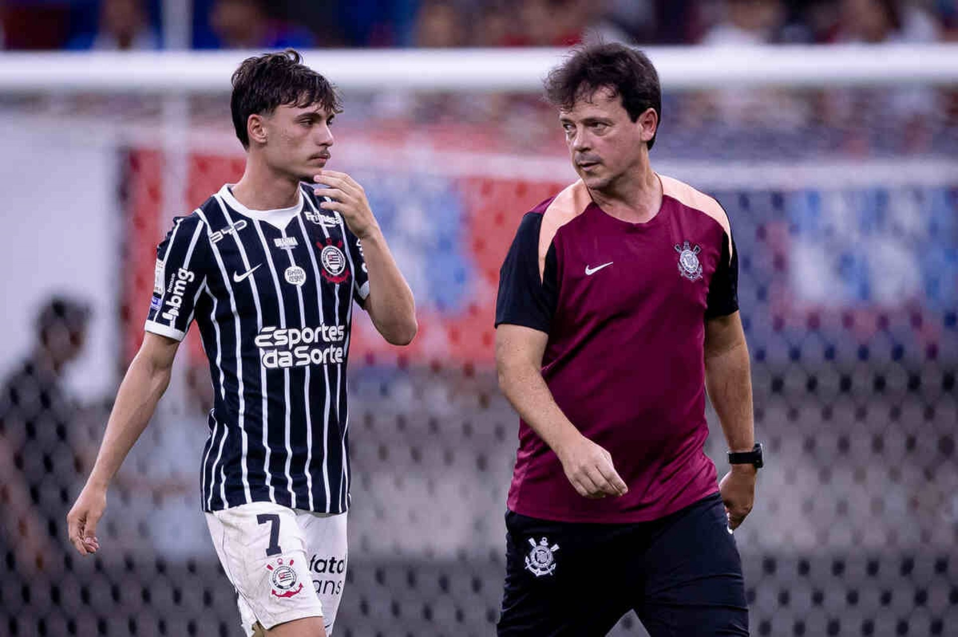 Corinthians x Athletico-PR: onde assistir, escala&ccedil;&otilde;es e arbitragem