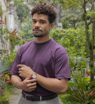 Lucas Leto será médico dividido entre amor e carreira em 'Por Você'