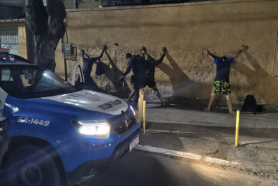 Três homens são presos por furto em antigo prédio da Telemar, em Niterói
