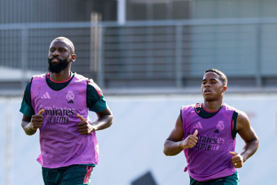 Endrick se reapresenta ao Real Madrid sob risco de novo empréstimo