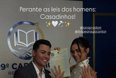 Felipe Araújo oficializa união no civil com Lara Prado