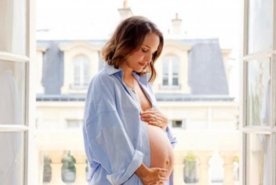 Aos 45 anos, Natalie Portman mostra barrigão da terceira gravidez
