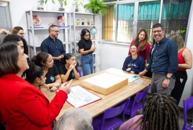 Secretária nacional do MCTI visita laboratório na PUD de Santa Bárbara