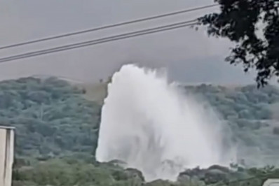 Vídeo! Adutora rompe e provoca grande vazamento em Campo Grande