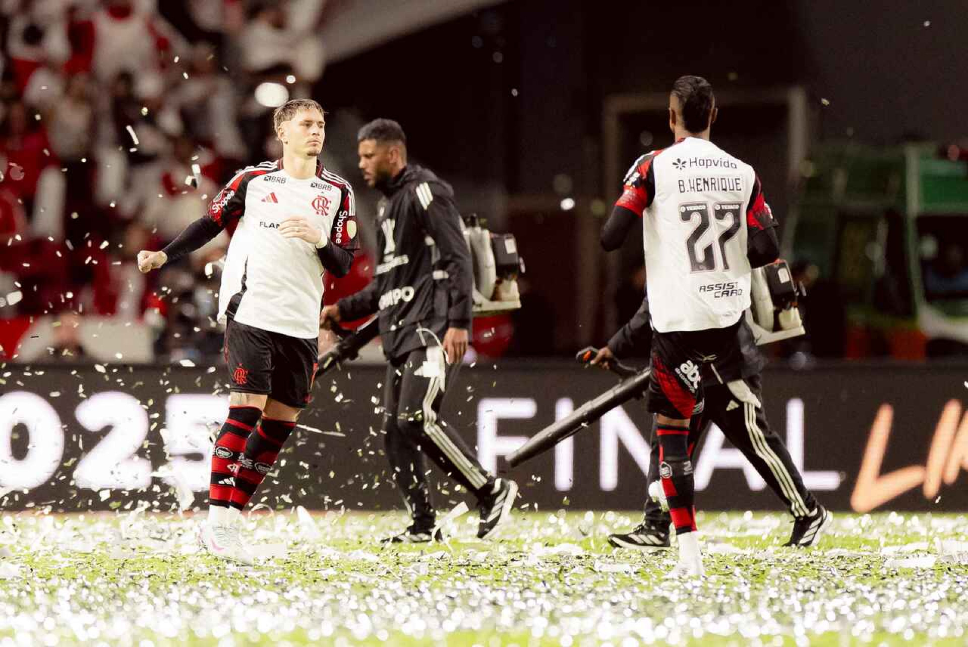 Chuva de Plata! Relembre &uacute;ltimo jogo do Flamengo no Beira-Rio
