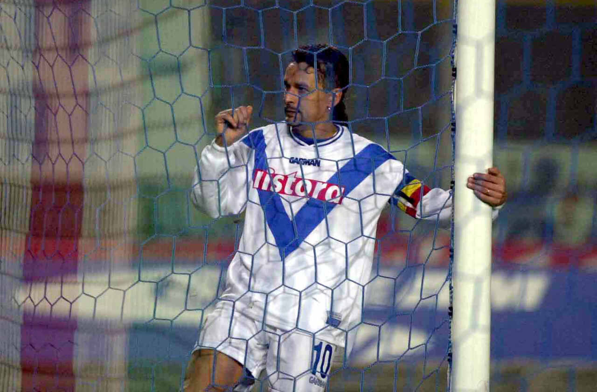 Com d&iacute;vidas absurdas, tradicional clube da It&aacute;lia que j&aacute; teve Roberto Baggio &eacute; extinto