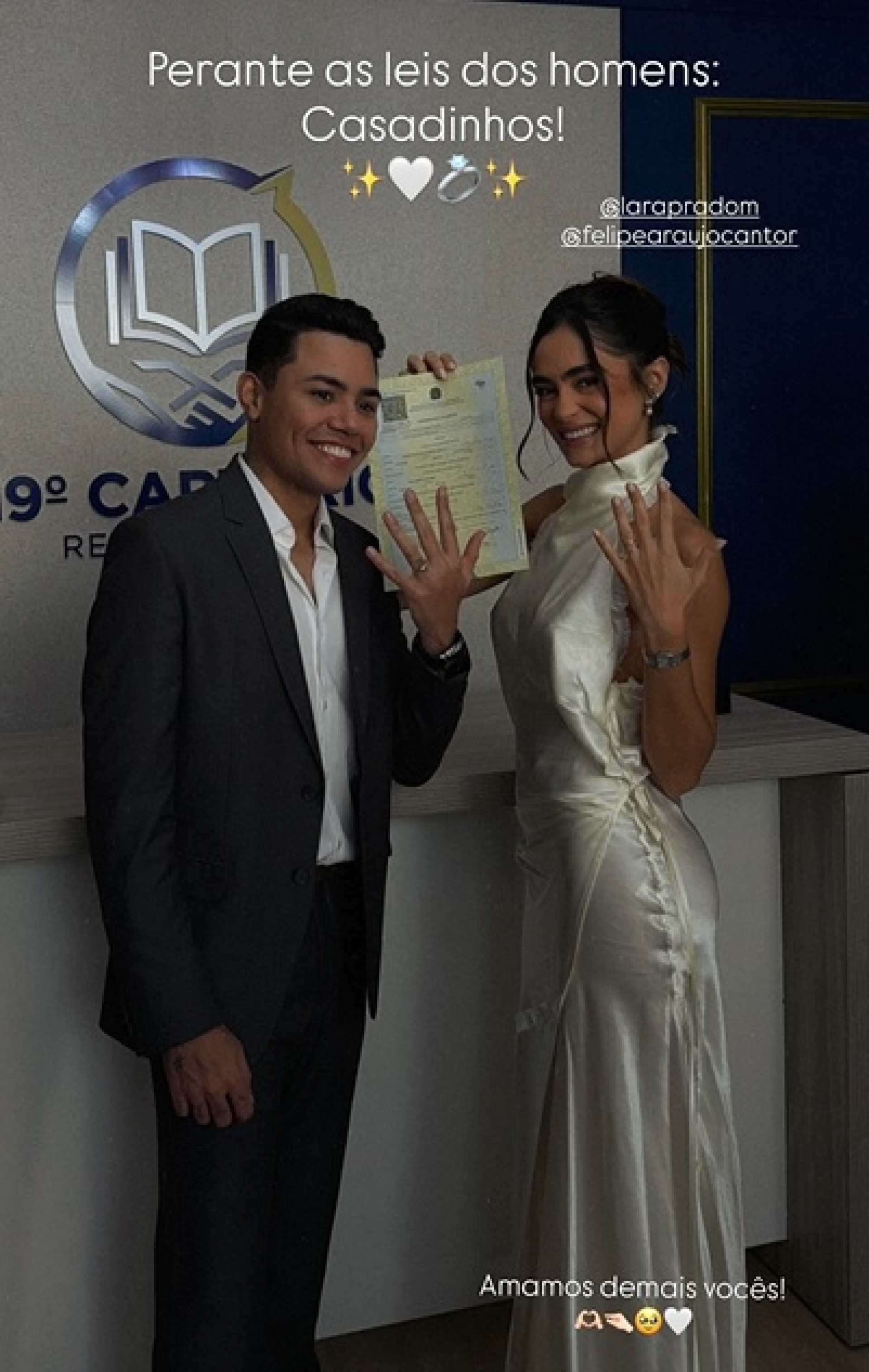 Felipe Ara&uacute;jo e Lara Prado se casaram no civil  - Reprodu&ccedil;&atilde;o/Instagram 