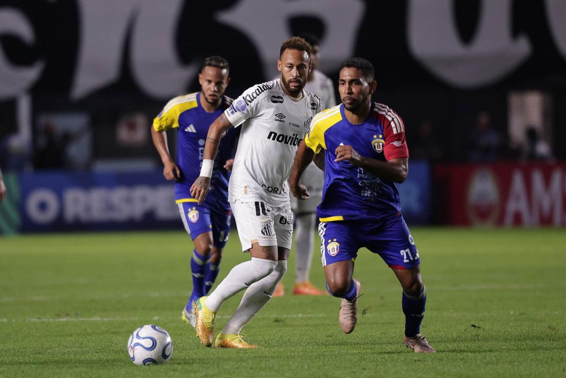 Santos iguala pior sequ&ecirc;ncia negativa da temporada e liga sinal de alerta