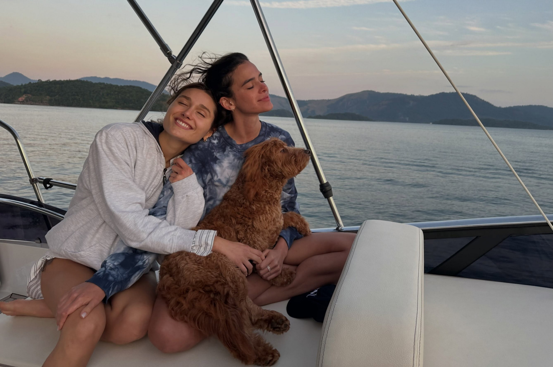 Bruna Marquezine abre álbum com Sasha  - Reprodução / Instagram