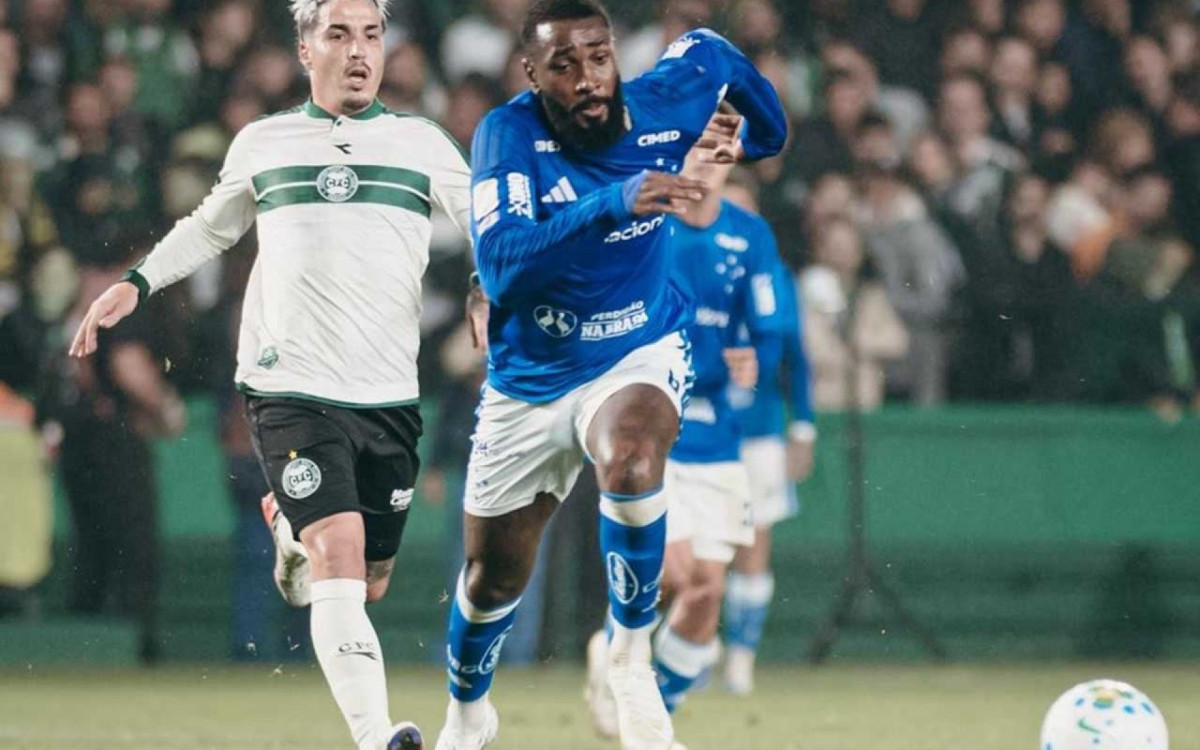 Com gol de Matheus Pereira, Cruzeiro vence o Coritiba no Couto Pereira