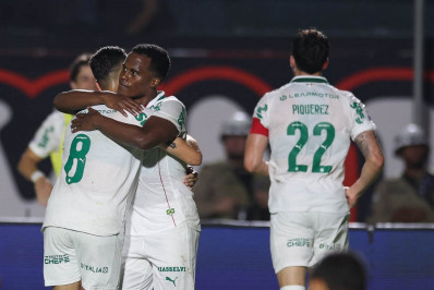 Palmeiras se defende de críticas por arbitragem: 'Falsas narrativas'