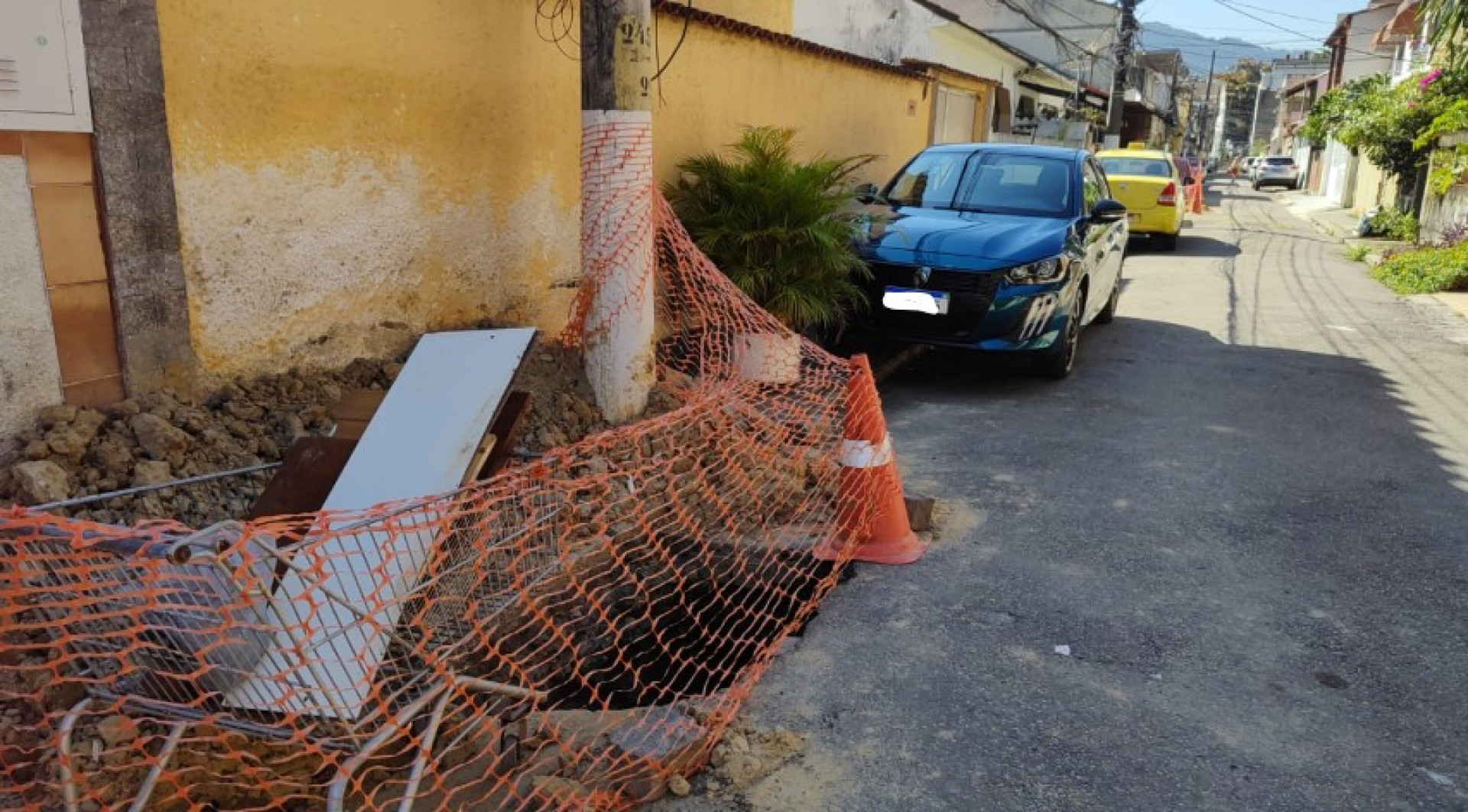 Metade dos moradores da Vila Erika, em Jacarepaguá, Zona Sudoeste do Rio, enfrentou falta d'água nos últimos meses - Arquivo pessoal