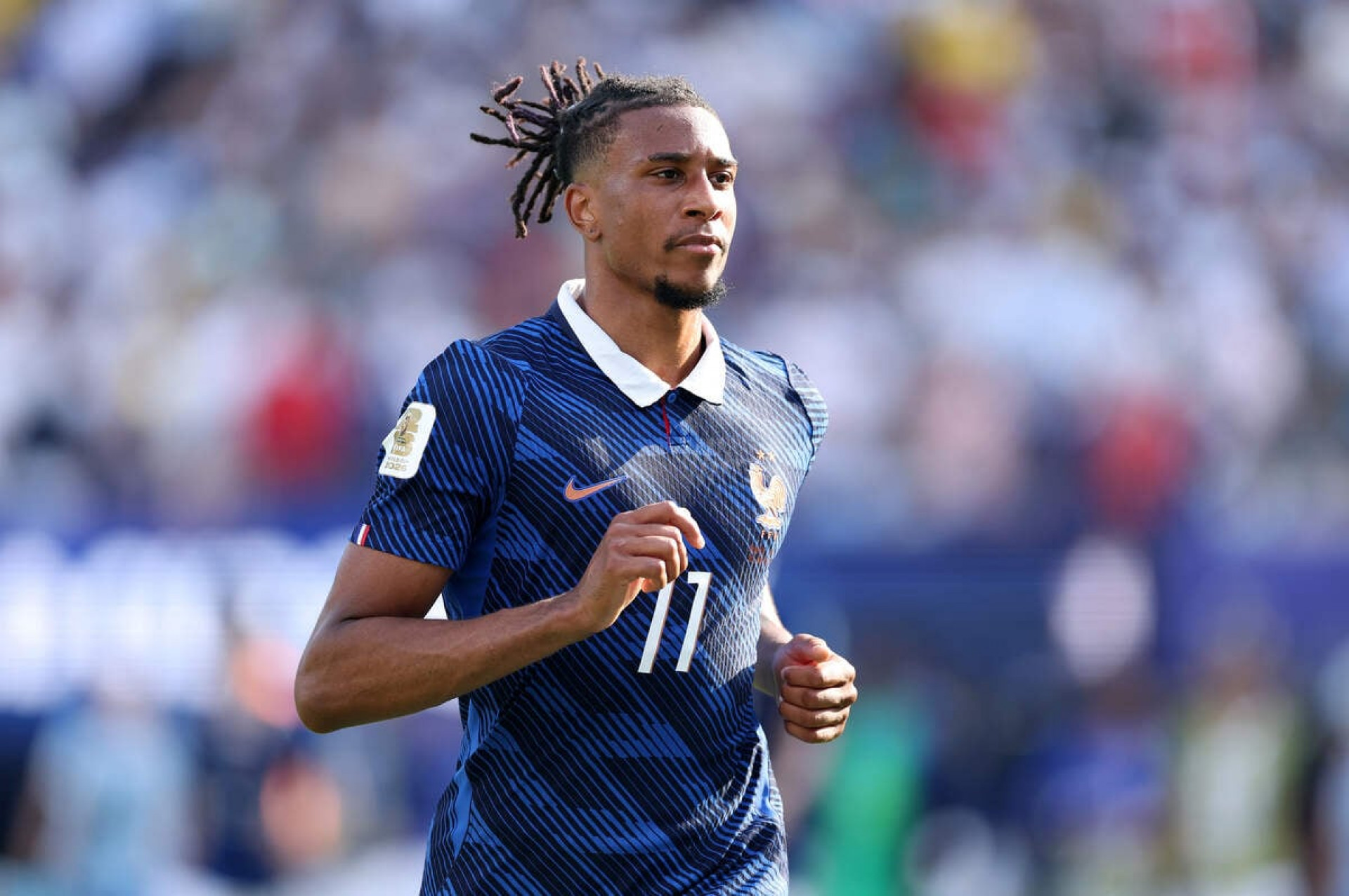 Olise fala pela primeira vez ap&oacute;s queda da Fran&ccedil;a na Copa: “Decep&ccedil;&atilde;o imensa”