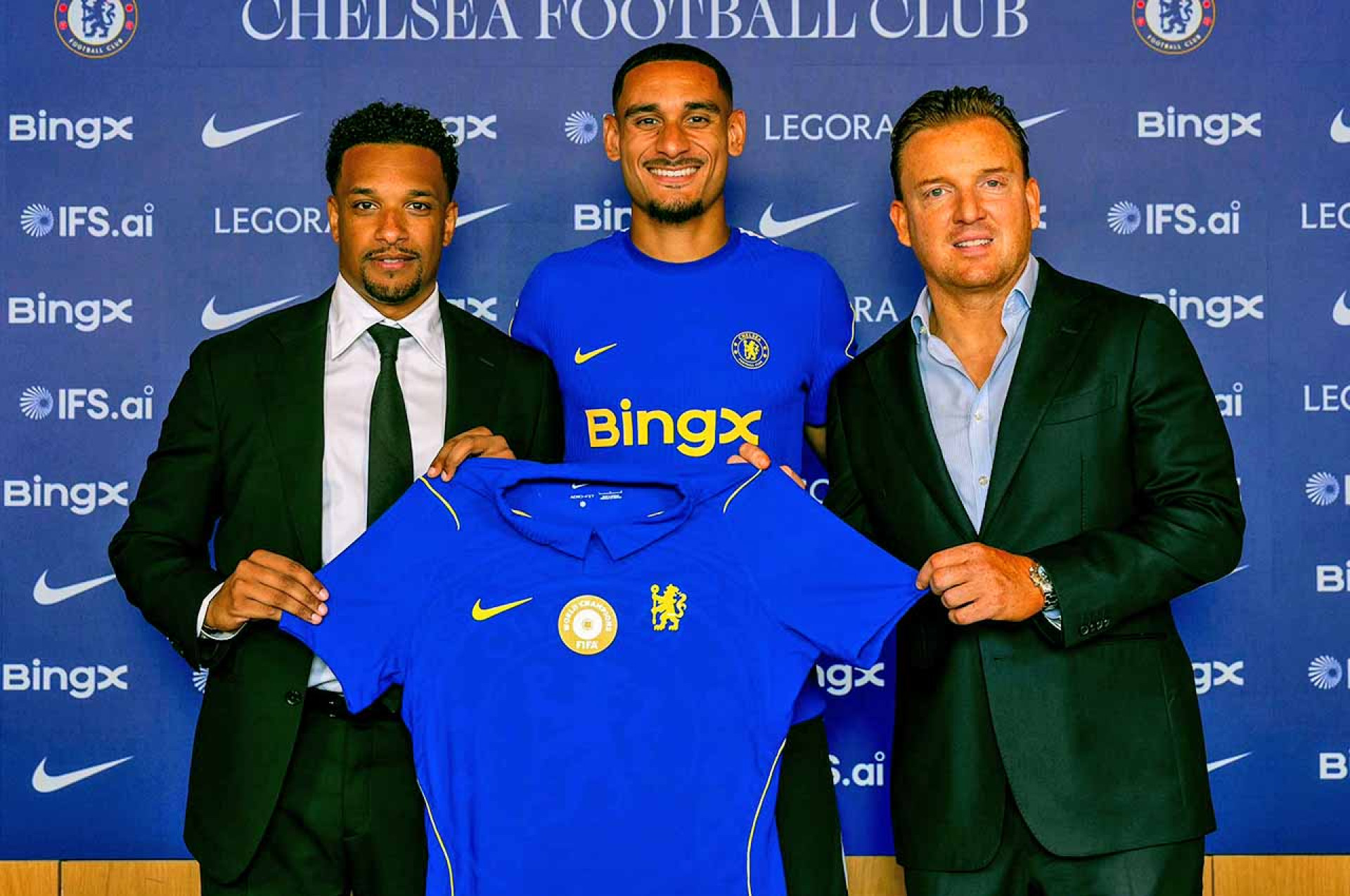 Apresenta&ccedil;&atilde;o de Maxence Lacroix, no Chelsea - Divulga&ccedil;&atilde;o Chelsea Photos