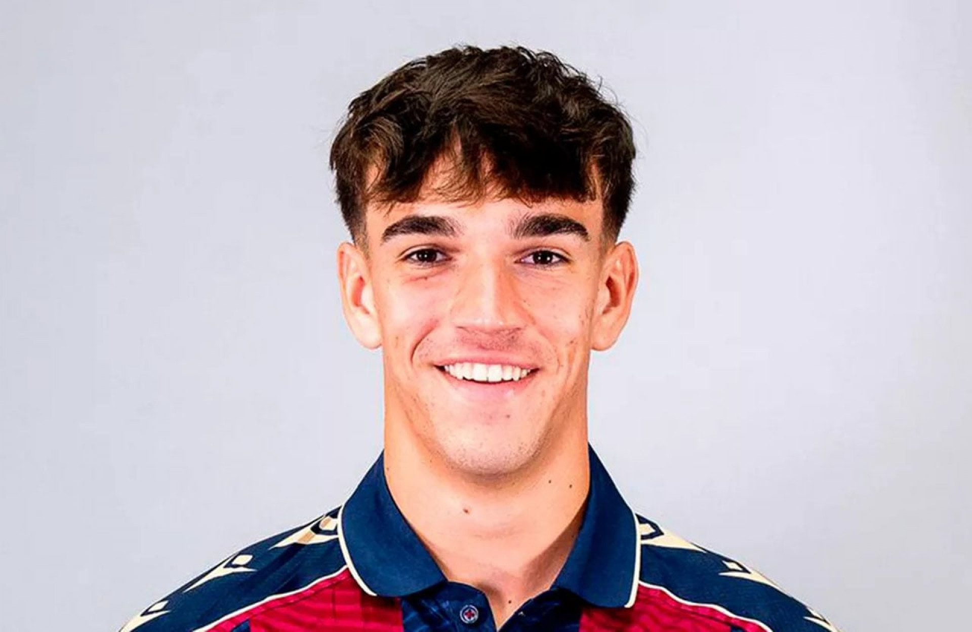 Real Madrid contrata promessa da sele&ccedil;&atilde;o espanhola, e perman&ecirc;ncia de Endrick est&aacute; amea&ccedil;ada