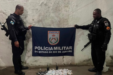 Operação da PM termina com três presos e apreensão de drogas na Comunidade da Grota