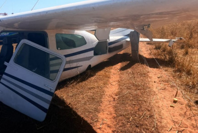 FAB intercepta aeronave suspeita vinda do sul da Bolívia