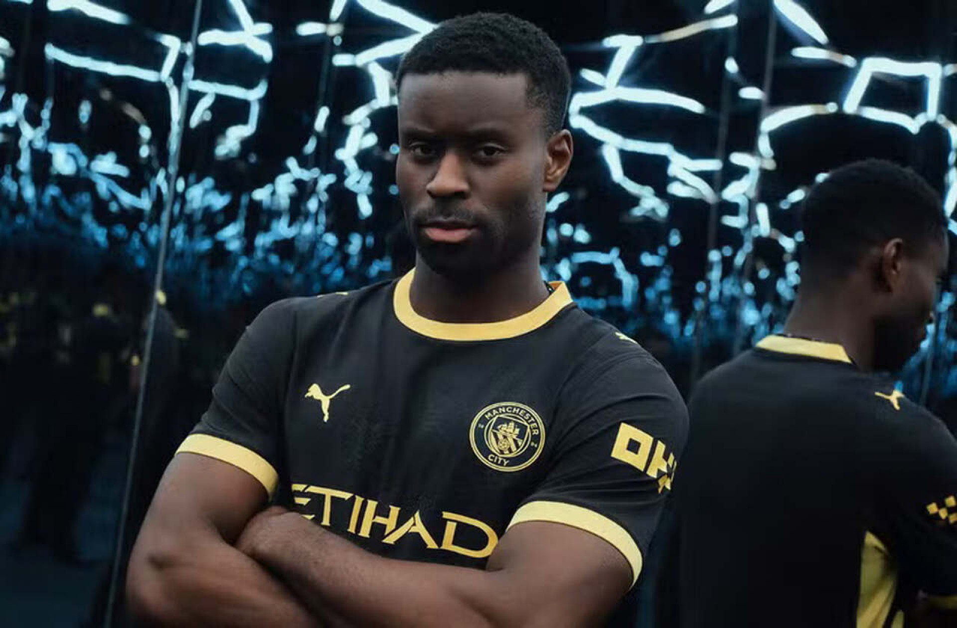 Manchester City conecta futebol e hist&oacute;ria com novo uniforme reserva