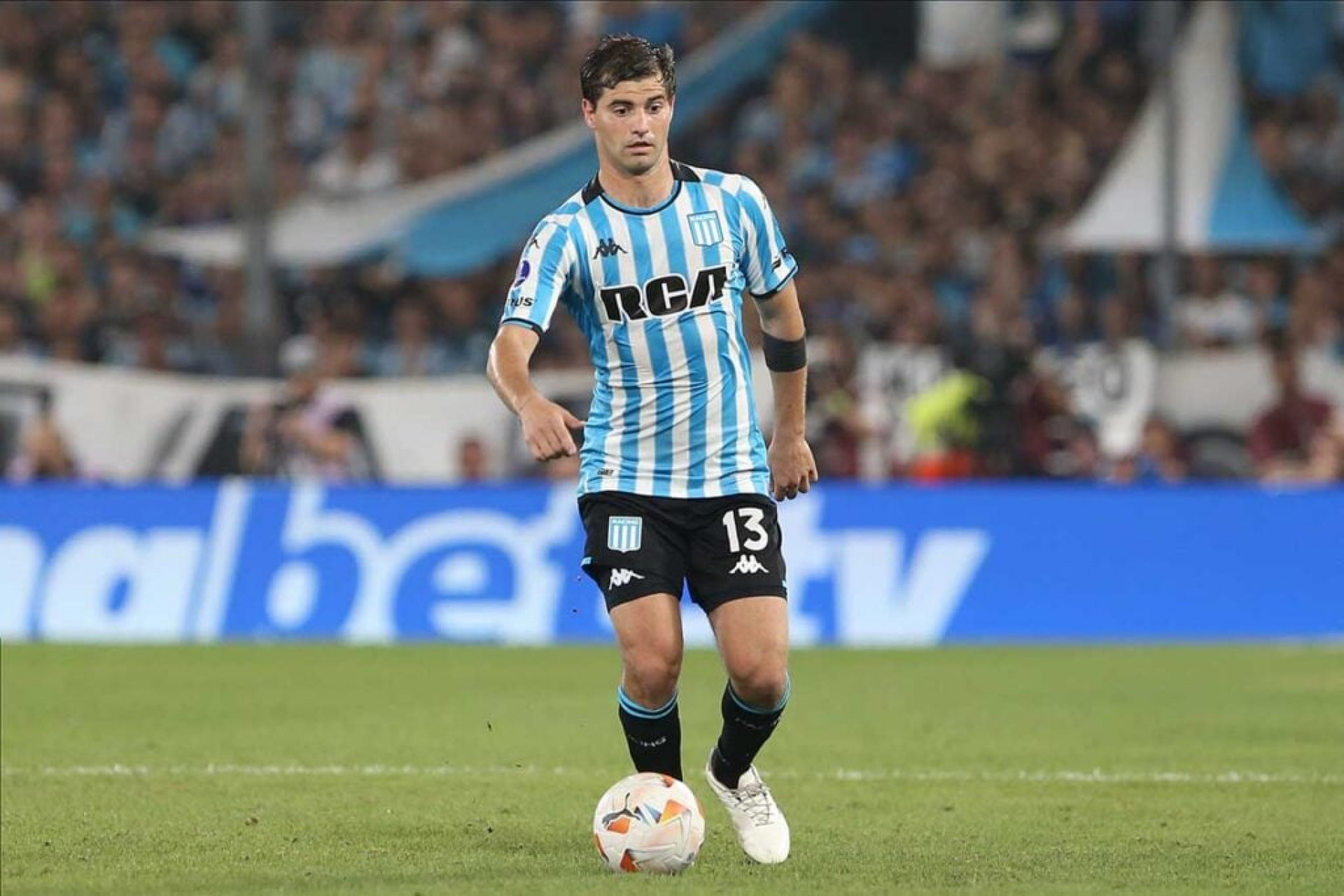 Vasco encaminha acerto com Santiago Sosa, do Racing